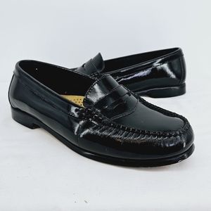 G.H. Bass Diana Weejuns Penny Loafer in Black Patent Leather Size 8.5 W